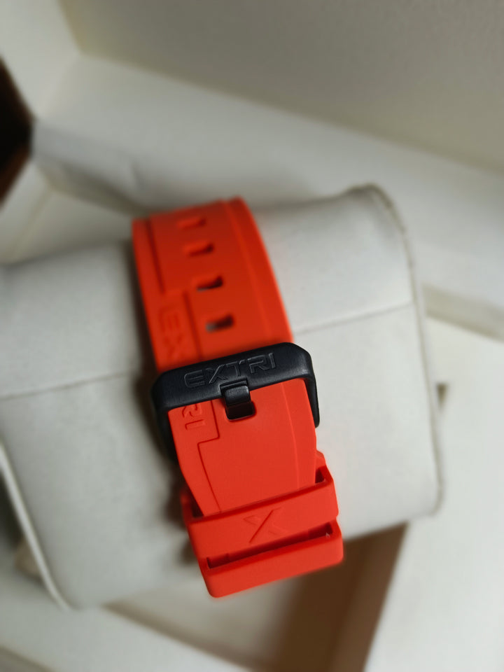 EXTRI Men’s Chronograph Sport Watch - Square Silicone Strap Waterproof ...